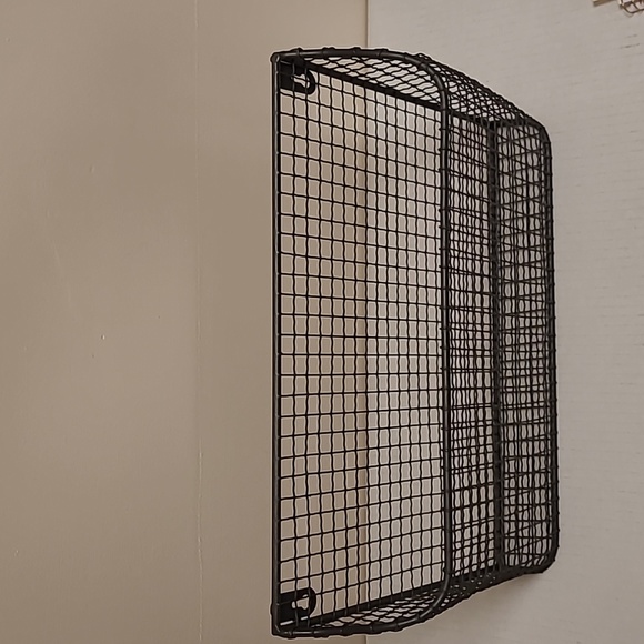 Hanging Metal Mail Holder - Picture 7 of 12